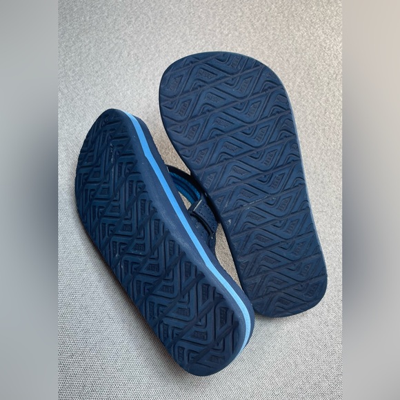 Boys REEF Sandals | Size 7/8 - Picture 7 of 7